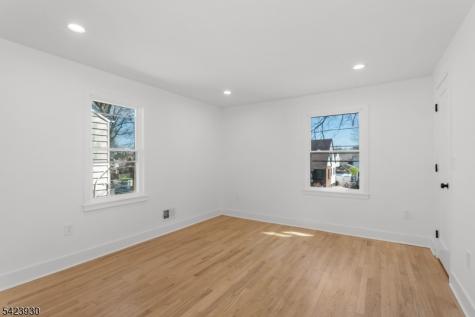 325 Hollywood Avenue Hillside NJ 07205