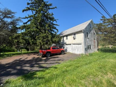 184 Stanton Road Readington NJ 08822