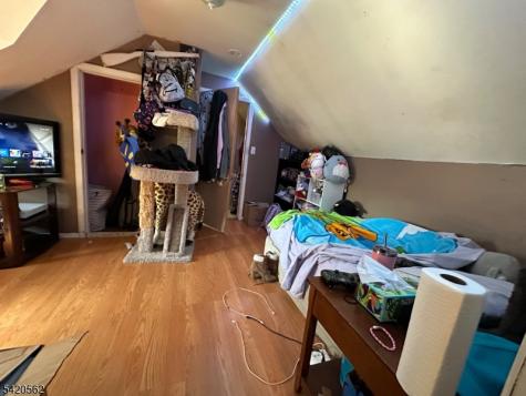 5 Brookside Avenue Pequannock NJ 07444