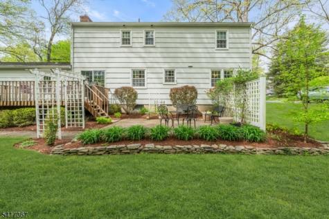 78 Ambar Place Bernardsville NJ 07924