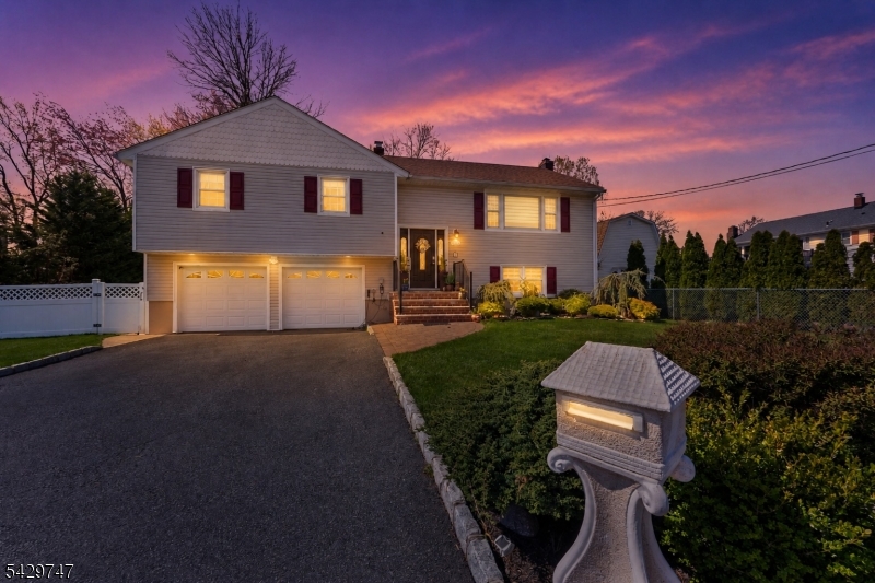 68 Doris Way Clark NJ 07066