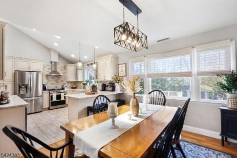 68 Doris Way Clark NJ 07066