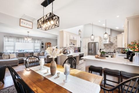 68 Doris Way Clark NJ 07066