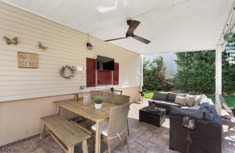 68 Doris Way Clark NJ 07066