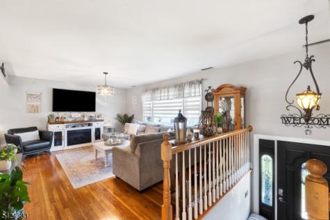 68 Doris Way Clark NJ 07066