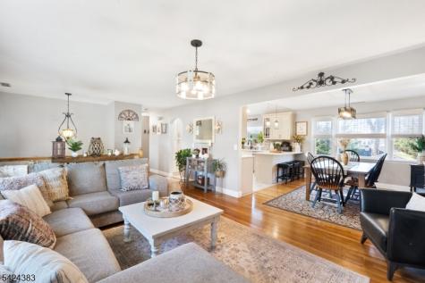68 Doris Way Clark NJ 07066