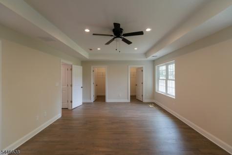 217 W 2nd Avenue Roselle NJ 07203