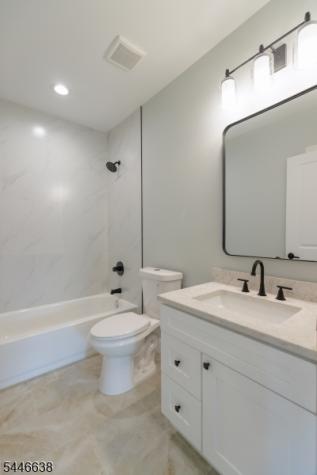 217 W 2nd Avenue Roselle NJ 07203