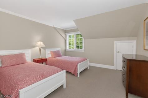 620 Van Beuren Road Harding NJ 07960