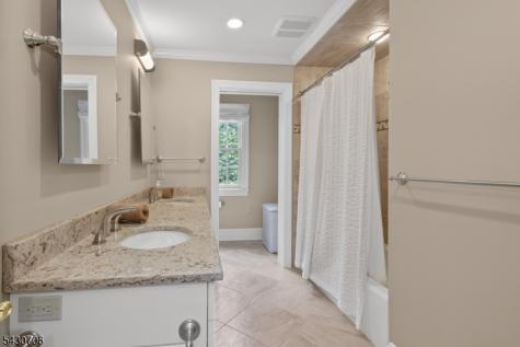 620 Van Beuren Road Harding NJ 07960