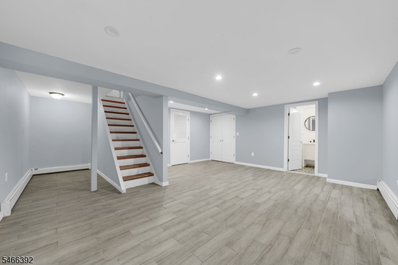 15 Hillside Avenue Hopatcong NJ 07843