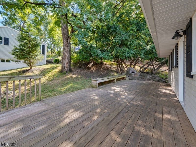 15 Hillside Avenue Hopatcong NJ 07843