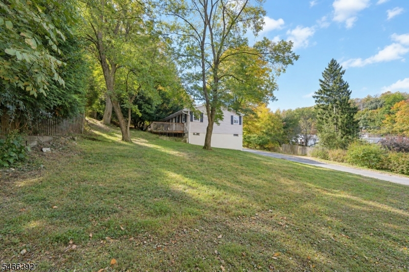 15 Hillside Avenue Hopatcong NJ 07843