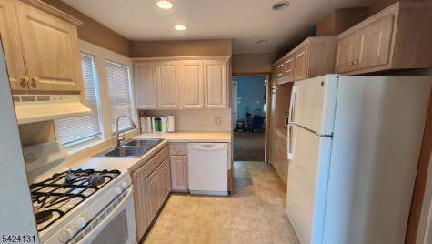 331 Sherman Avenue Teaneck NJ 07666