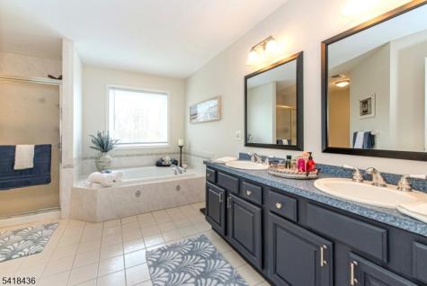 5 Crestview Lane Sparta NJ 07871