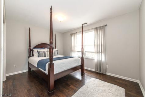 5 Crestview Lane Sparta NJ 07871
