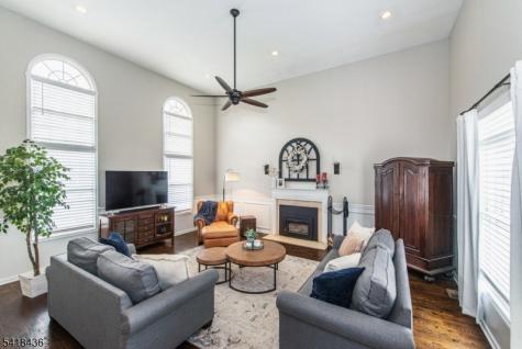 5 Crestview Lane Sparta NJ 07871