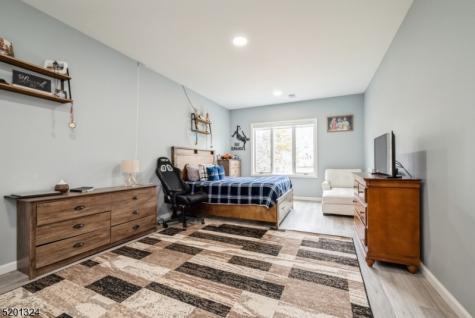 15 Fox Run North Caldwell NJ 07006