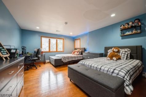 15 Fox Run North Caldwell NJ 07006