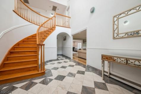 15 Fox Run North Caldwell NJ 07006
