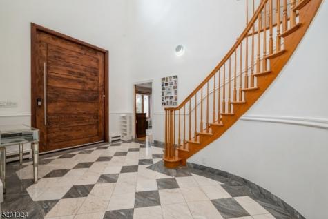 15 Fox Run North Caldwell NJ 07006