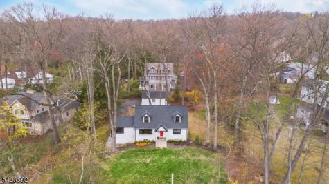 289 Boulevard Mountain Lakes NJ 07046