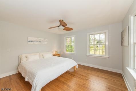 289 Boulevard Mountain Lakes NJ 07046
