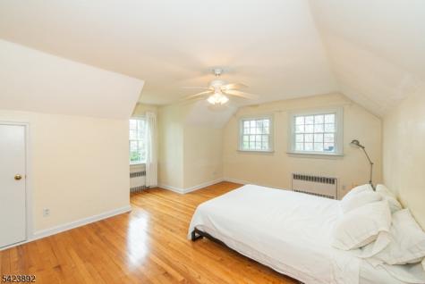 289 Boulevard Mountain Lakes NJ 07046