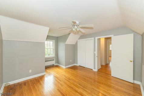 289 Boulevard Mountain Lakes NJ 07046