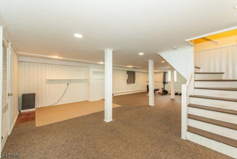 289 Boulevard Mountain Lakes NJ 07046