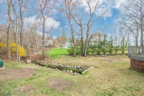 289 Boulevard Mountain Lakes NJ 07046