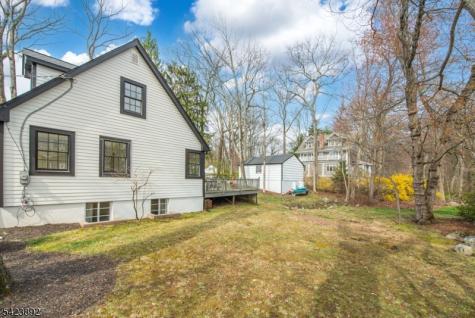 289 Boulevard Mountain Lakes NJ 07046