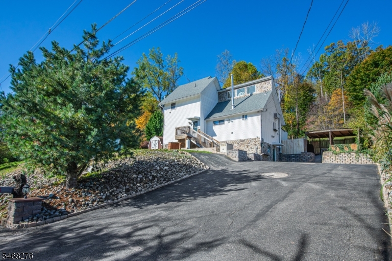 51 Zinnia Drive Vernon NJ 07418