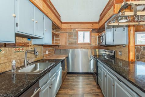 51 Zinnia Drive Vernon NJ 07418