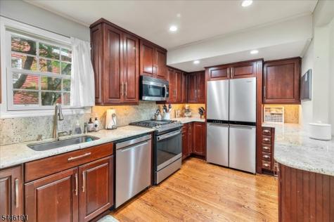 81 Summit Avenue Butler NJ 07405