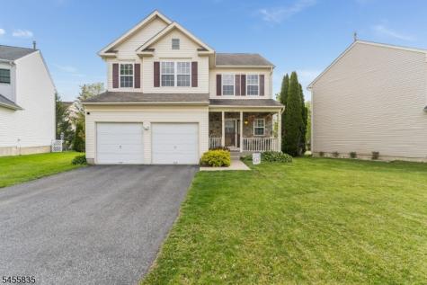 1304 Brian Circle Greenwich NJ 08886