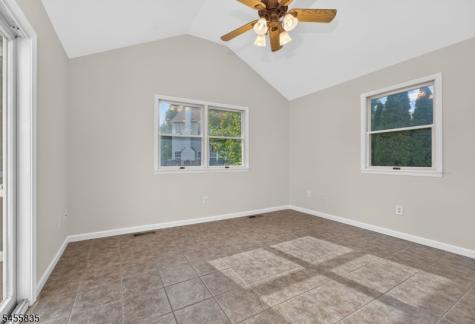 1304 Brian Circle Greenwich NJ 08886