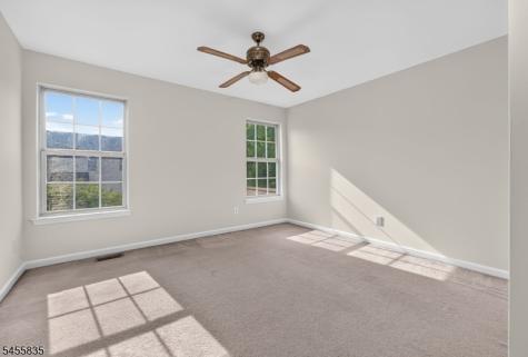 1304 Brian Circle Greenwich NJ 08886
