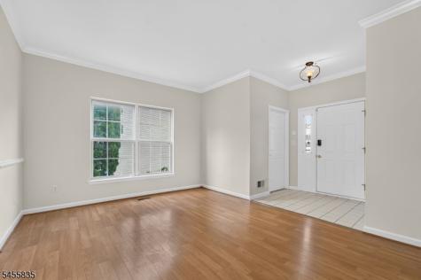 1304 Brian Circle Greenwich NJ 08886