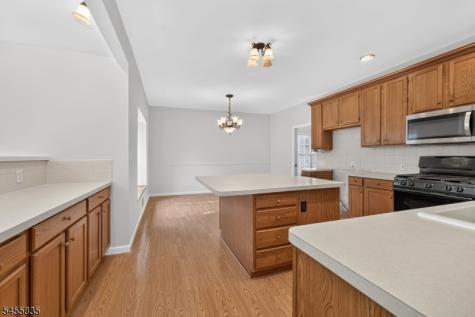 1304 Brian Circle Greenwich NJ 08886