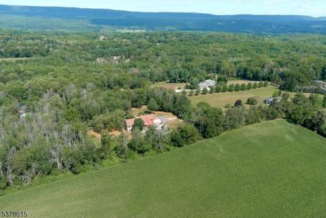 7 Gap View Drive Blairstown NJ 07825