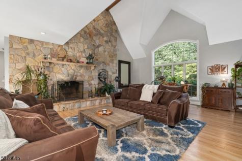 7 Gap View Drive Blairstown NJ 07825
