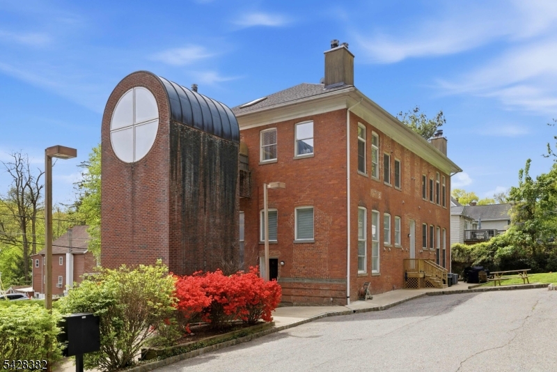 5 Center Avenue Morris NJ 07960