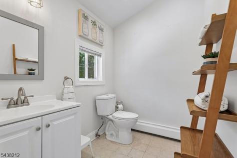 82 Vreeland Avenue Nutley NJ 07110