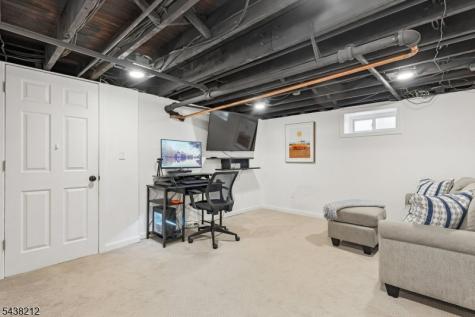 82 Vreeland Avenue Nutley NJ 07110