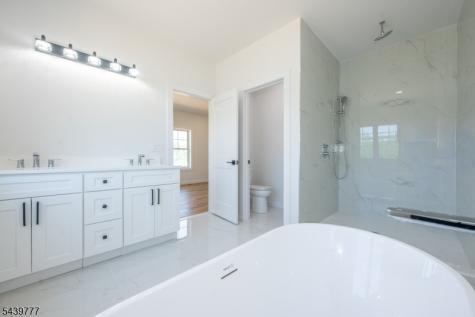 9 Emerald Drive Hardyston NJ 07419