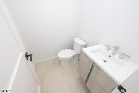 9 Emerald Drive Hardyston NJ 07419