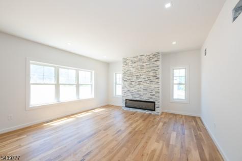 9 Emerald Drive Hardyston NJ 07419