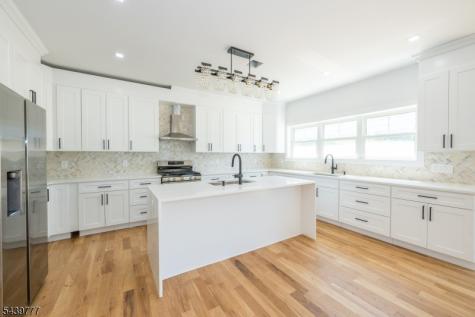 9 Emerald Drive Hardyston NJ 07419