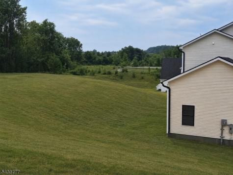 9 Emerald Drive Hardyston NJ 07419